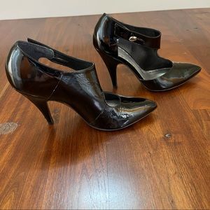 BCBGirls Black Patent Leather Heels Size 6.5
